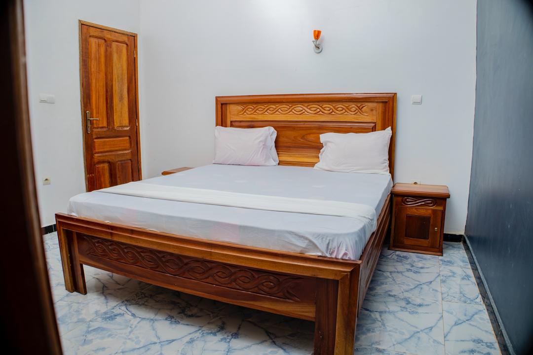 Appartement 1 - Salon avec canapé et table basse